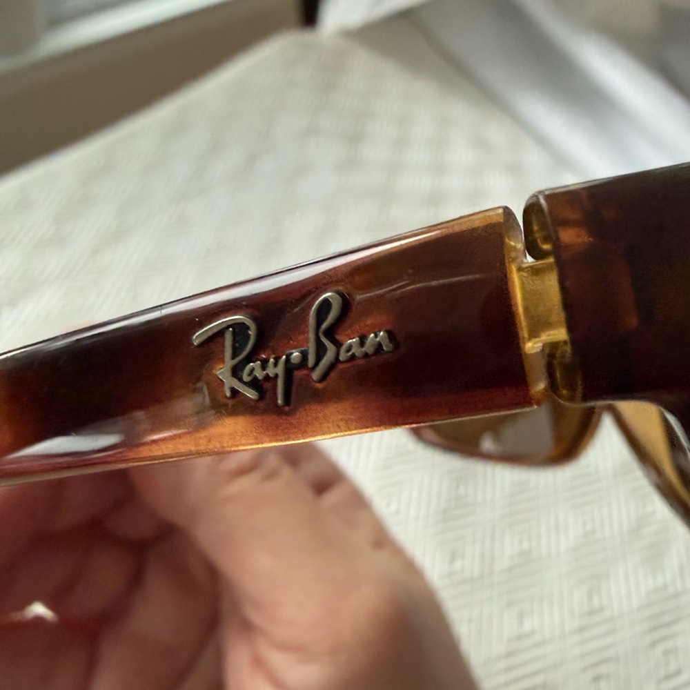 Ray-Ban Small Predator Sunglasses - Picture 5 of 7